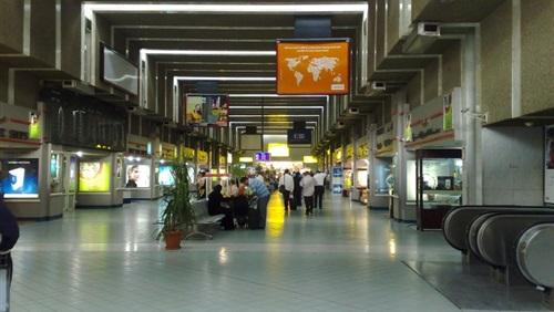 ضبط ١٠ مصريين حاولوا السفر لليبيا بجوازات مزورة