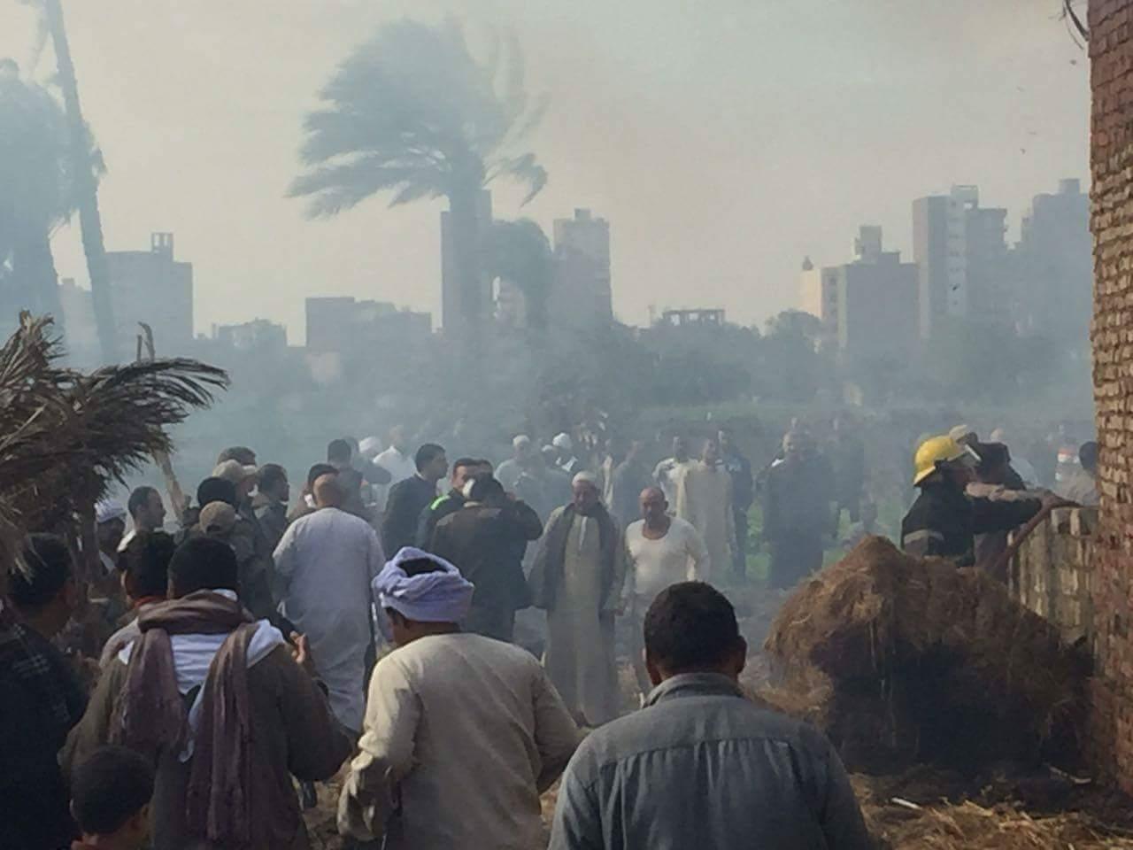 السيطرة علي حريق هائل التهم 7 حظائر ماشية بسوهاج