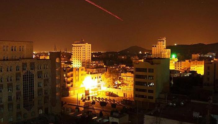 مصدر عسكري: البحرية الأمريكية أمطرت صنعاء بصواريخ كروز