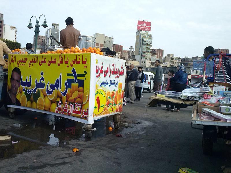 أولاد غريب يحتلون ميدان محطة مصر بالإسكندرية