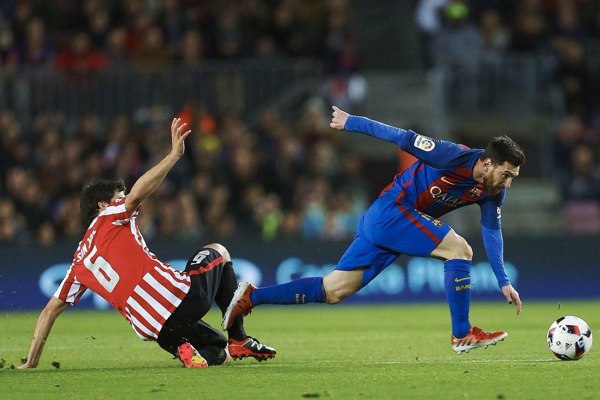 برشلونة يسحق إشبيلية بثلاثية نظيفة