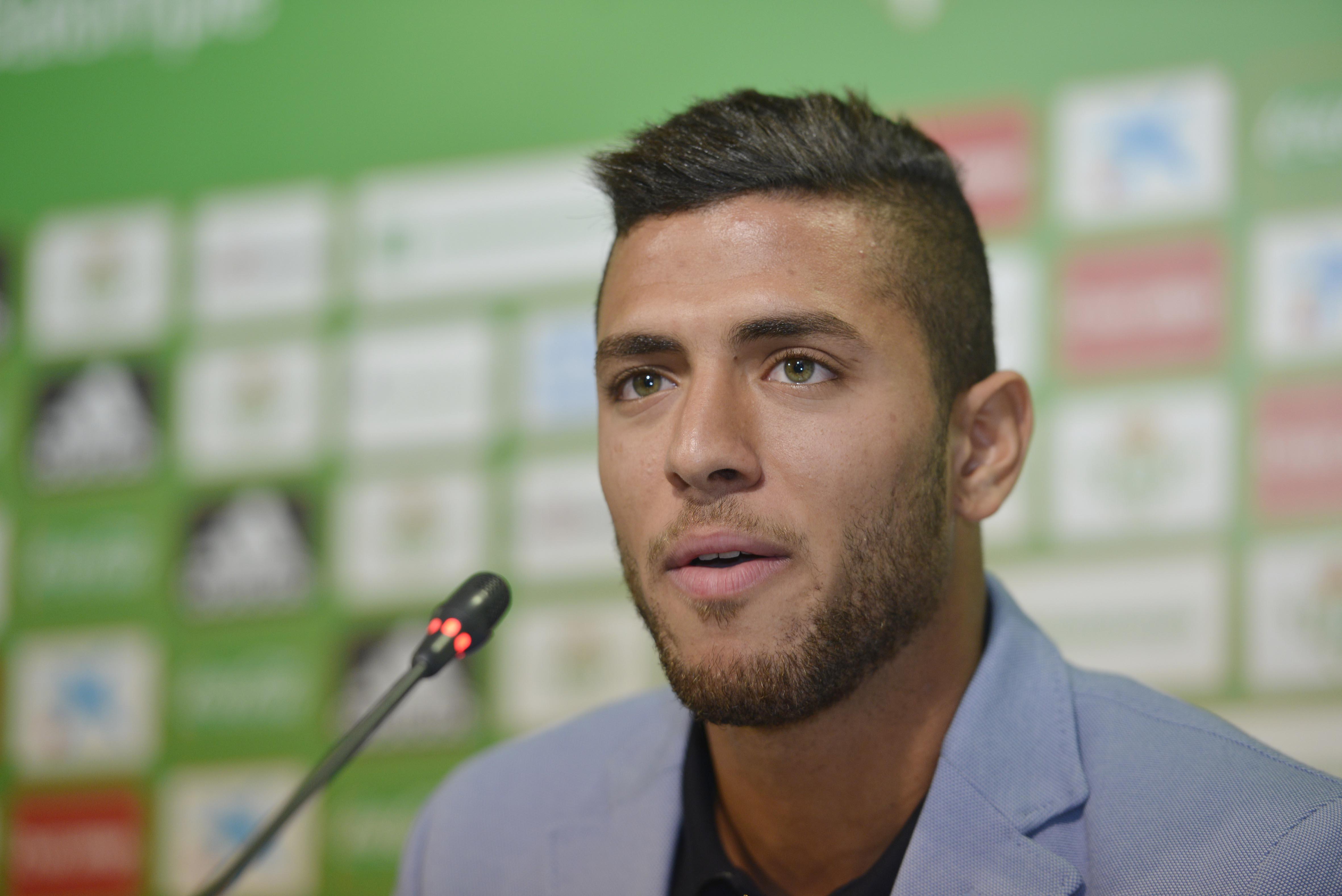 مصدر لـ”رصد”: مدافع كولومبوس الأميركي وقع للأهلي