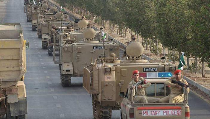 عاصفة الحزم تشعل المنطقة بقوات باكستانية ومساعدة أمريكية