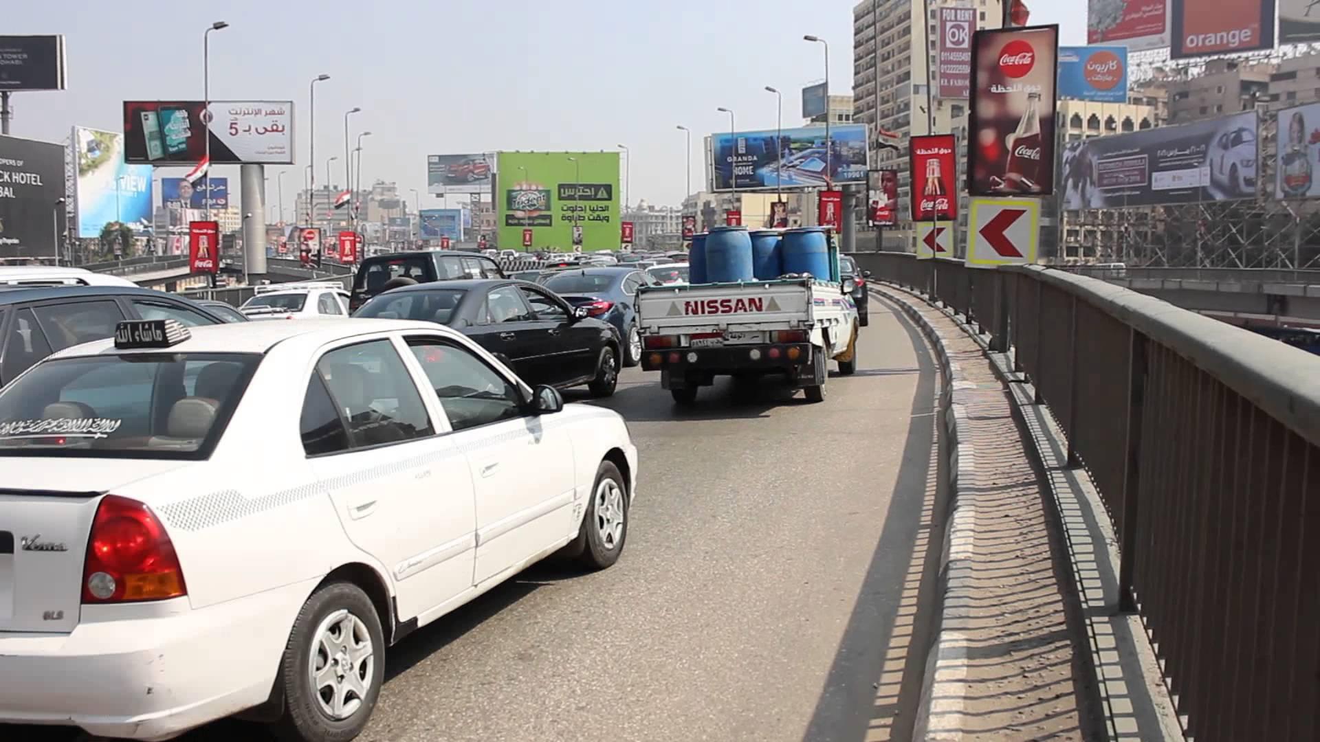 اشتعال أتوبيس بالدائري.. حادث على”أكتوبر”.. تعرَّف على حالة المرور