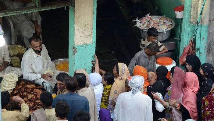 خبير لـ “رصد”: الجوع وحده لا يكفي لاندلاع ثورة فقراء في مصر