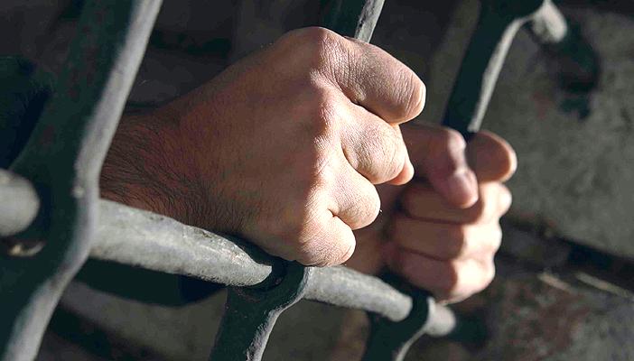 إحالة 4 أشخاص بدمنهور إلى المحاكمة العسكرية