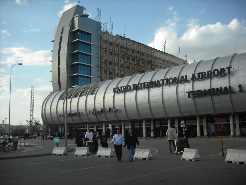 إلغاء 3 رحلات دولية  بمطار القاهرة لقلة عدد الركاب