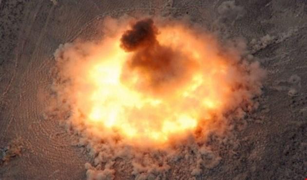 أكبر قنبلة غير نووية.. لماذا استخدمت واشنطن “أم القنابل” في أفغانستان؟
