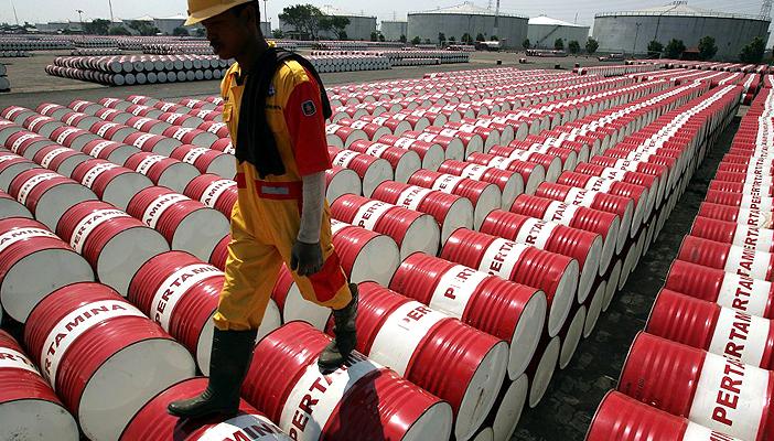 أسعار النفط  تصعد اليوم .. وبرنت يصل لـ58دولار للبرميل