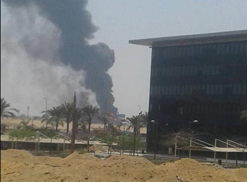 مصرع وإصابة 6 أشخاص في حادث انفجار خط الغاز بالتجمع