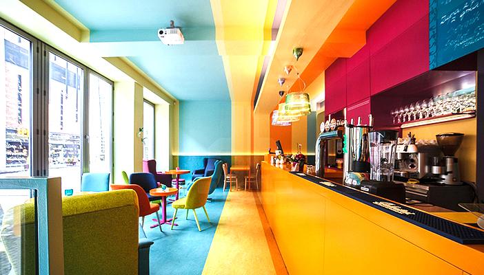 دراسة: الألوان الساطعة في المنازل تسبب الاضطراب النفسي