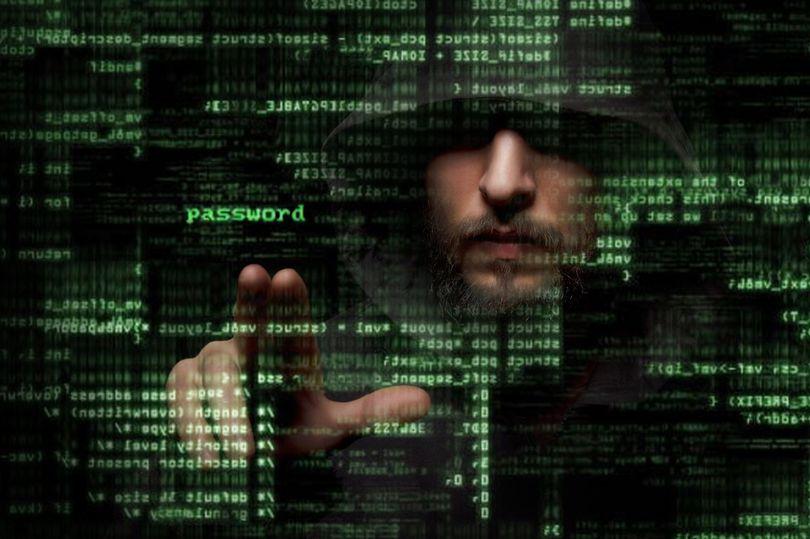 الميرور تكشف كيفية سرقة قراصنة الإنترنت لبيانات ضحاياهم