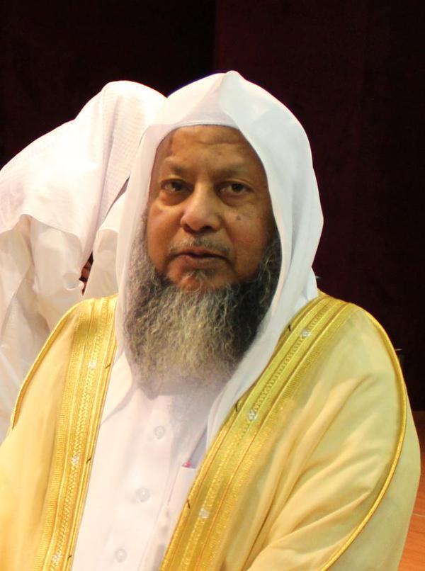 السعودية تعلن وفاة الشيخ محمد أيوب إمام المسجد النبوي