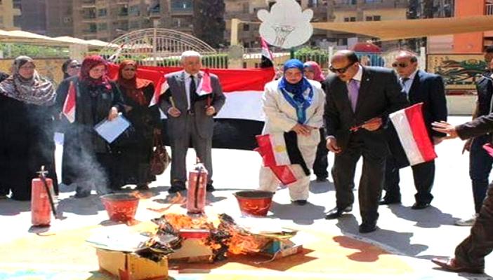 “الناشرين المصريين”: حرق الكتب مشهد هزلي ومخالف للدستور