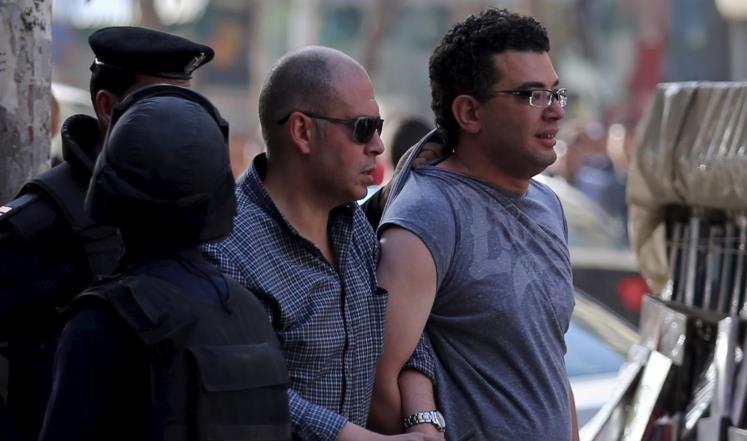 خبراء لـ”رصد”: 3 أسباب لاختفاء الجيش في تظاهرات “جمعة الأرض والعرض”