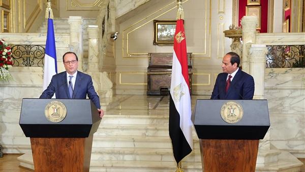 بالفيديو.. صحفي فرنسي يحرج السيسي في مؤتمر صحفي: أنت ديكتاتور
