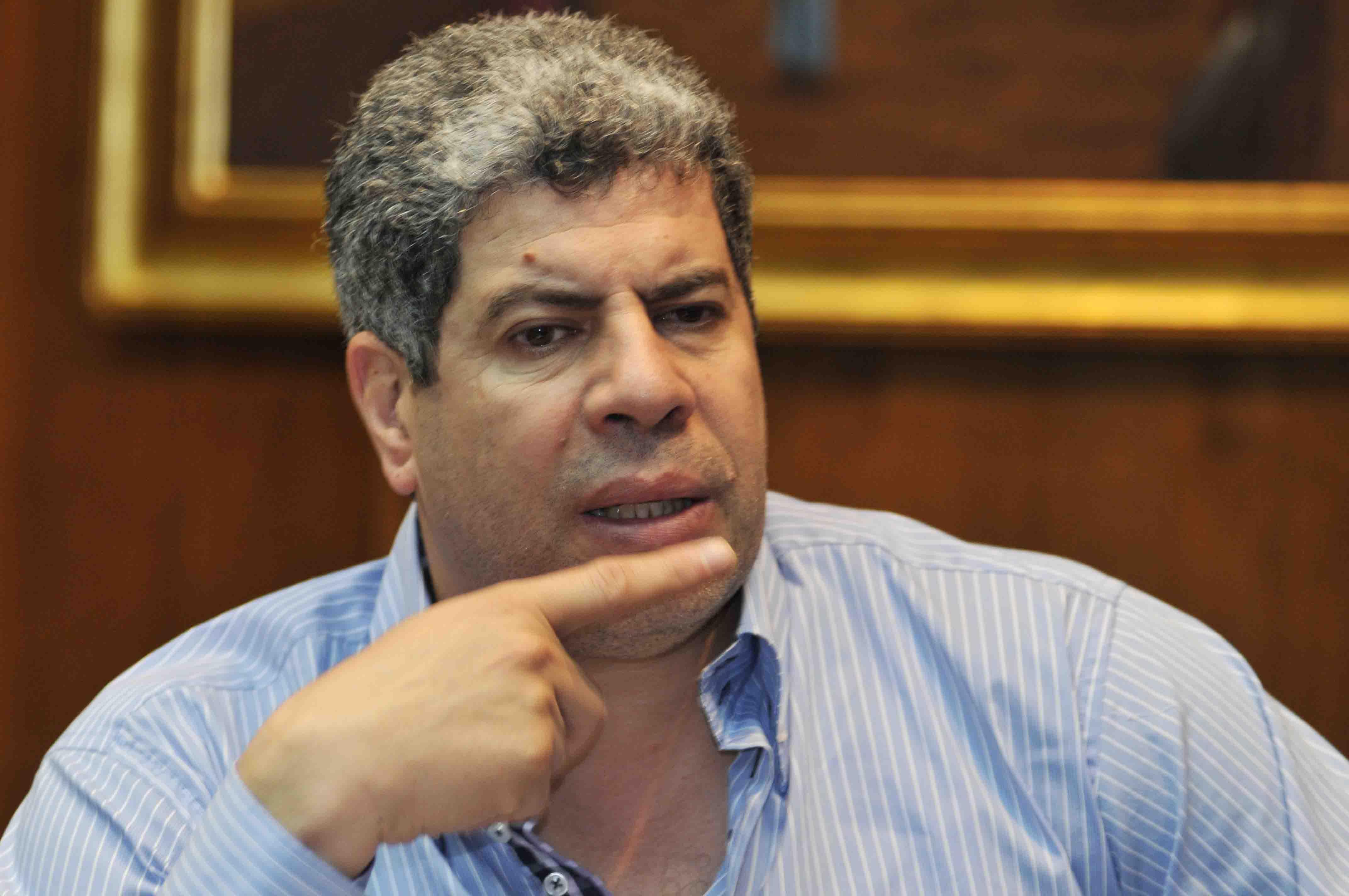 بالفيديو.. عضو الجبلاية لـ”شوبير”: مصر كلها بتكرهك