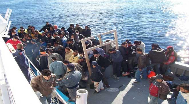 بي بي سي: غرق مئات المهاجرين بالبحر المتوسط أثناء توجههم لإيطاليا