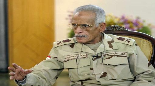 نشطاء سعوديون يطالبون الجيش المصري بعلاج لـ “كورونا”