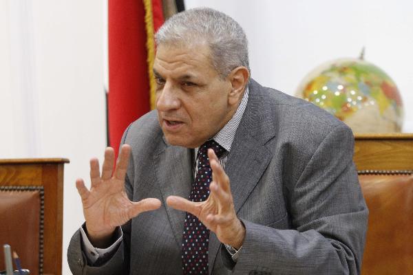 قانون المستثمرين الجديد.. مفتاح حكومة الانقلاب لبيع مصر