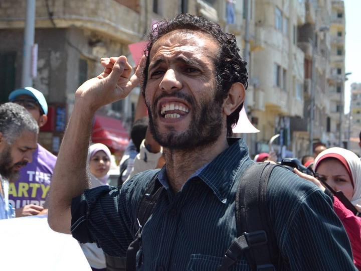 حقوقيون لـ”رصد”: اتهام هيثم محمدين بالانضمام لجماعة إرهابية فاق الخيال