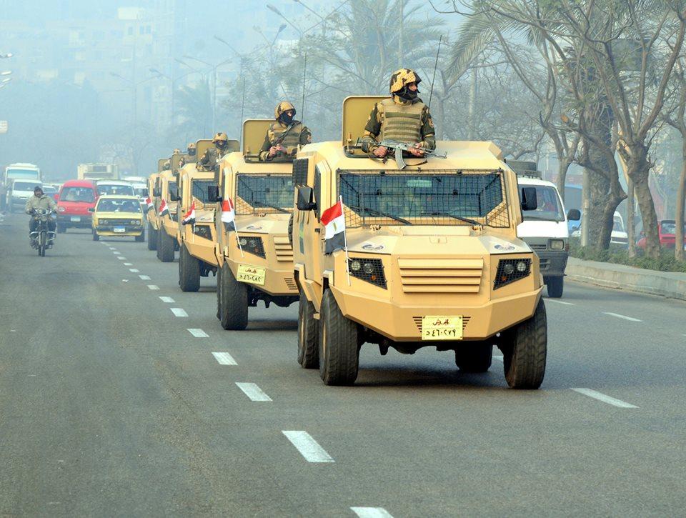 القوات المسلحة تعيد تمركز قواتها استعدادًا لمظاهرات 25 إبريل