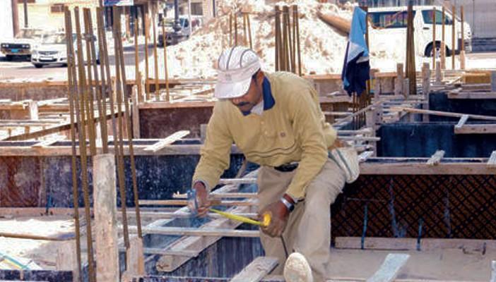 القوي العاملة: بدء قبول طلبات الحصول على “4000 فرصة” عمل بالسعودية