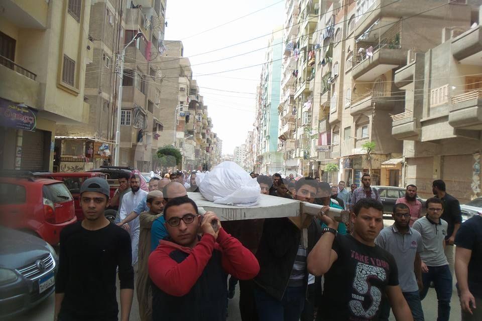 بالصور.. تشييع جثمان الشيخ حسن الجمل المتوفى أمس بسجن المنصورة