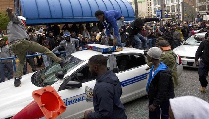 أحداث بالتيمور بأمريكا.. دائرة العنف والغضب تتسع