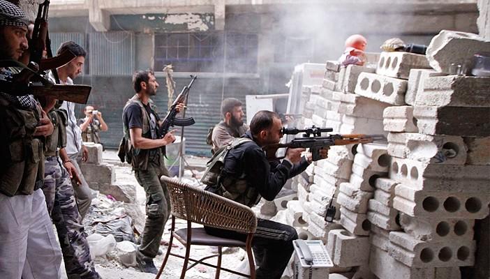 المرصد السوري: 14 قتيلاً في قصف للجيش الحر على مدينة حلب