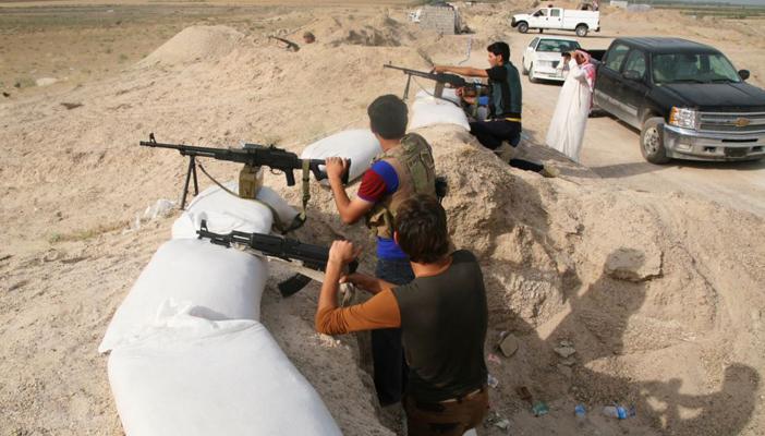 أمريكا تمول عشائر الأنبار بأسلحة نوعية لمواجهة “داعش”