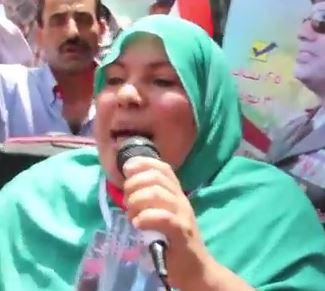 فيديو..مؤيدة للسيسي توجه رسالة بلغة غريبة لاردوغان وأوباما