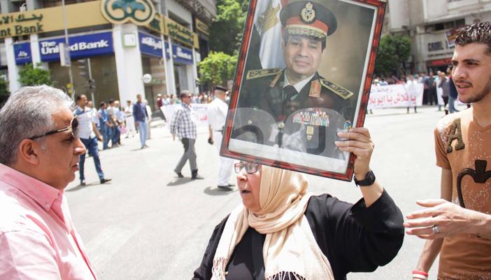 باسم يوسف: الدولة المصرية في عهد السيسي بلطجية بيتأجروا بالساعة