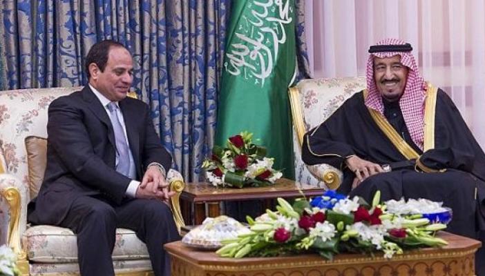 خبراء: السيسي وافق على استمرار الجيش باليمن مقابل المال