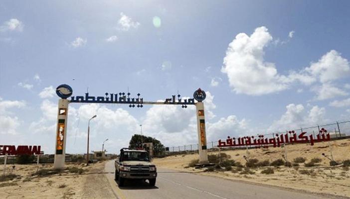 أسعار النفط تقفز بعد إغلاق ميناء “الزويتينة” الليبي