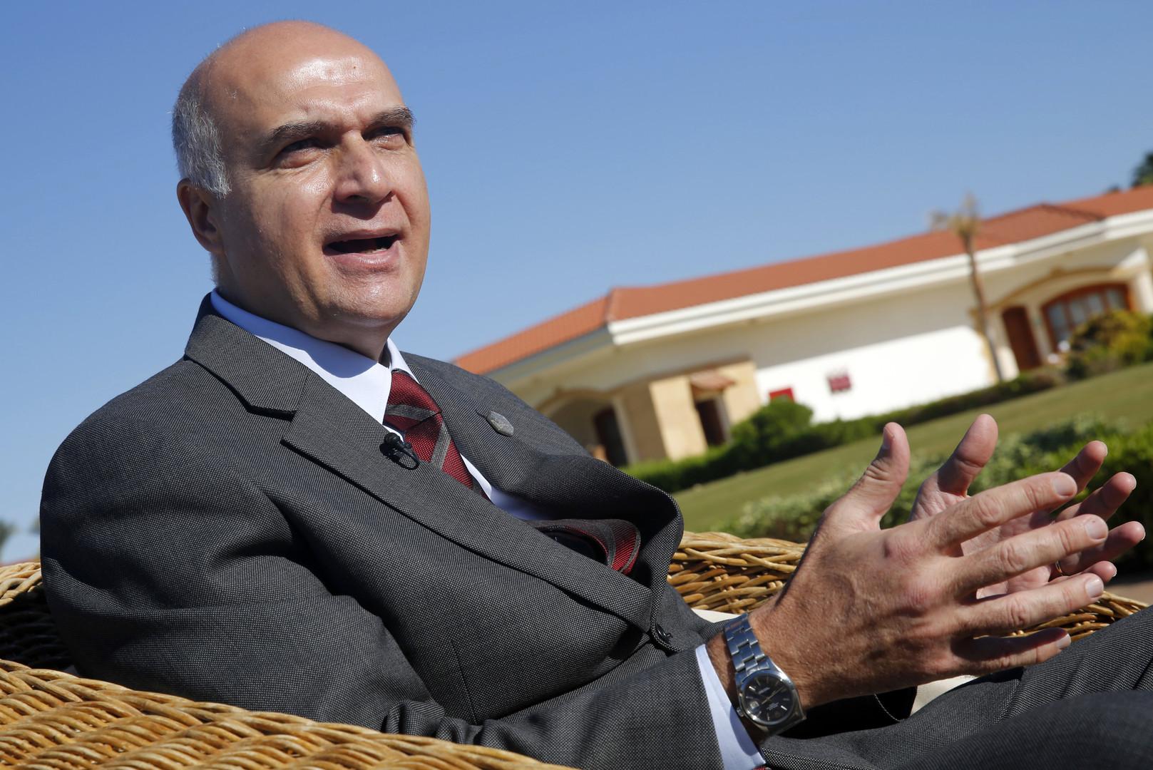 وزير السياحة: الوضع الأمني مطمئن.. ومحلب: نعيش فترة شديدة الاضطراب