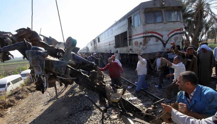 انقلاب عربة قطار أثناء دخولها محطة مصر بالإسكندرية دون إصابات