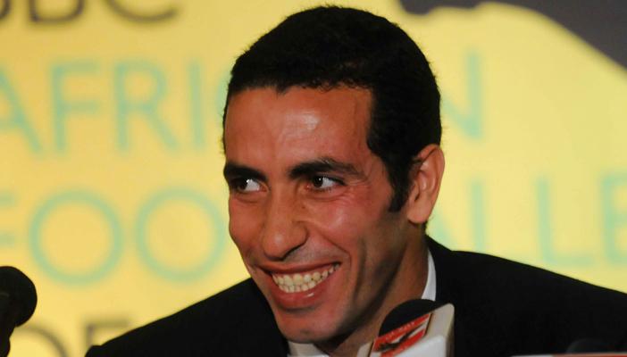 لاعبون ومدربون مصريون يغردون: أبو تريكة خط أحمر