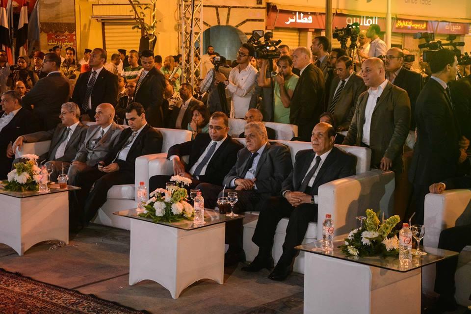 بالصو.. محلب يفتتح مشروع تطوير القاهرة الخديوية