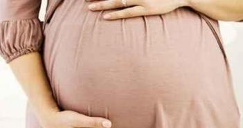 دراسة علمية تحذر الحوامل من إصابة الجنين بالسمنة