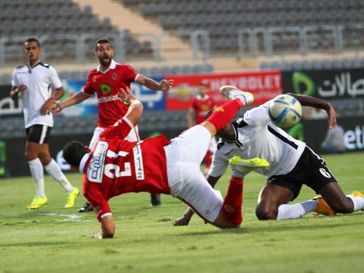 فانلة الأهلي “وش السعد” على الجماهير الحمراء