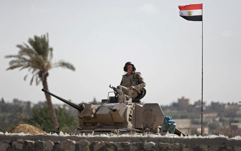 مقتل وإصابة 15 من قوات الجيش في هجوم لـ”ولاية سيناء”