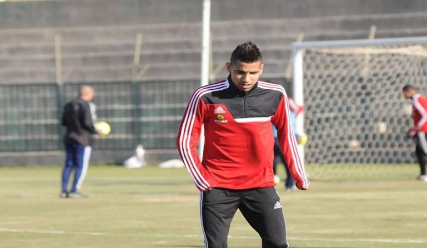 مؤمن زكريا يغيب عن الأهلي شهرين