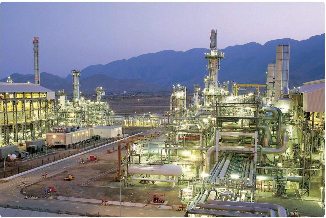 “سي آي كابيتال”: مصر ستبقى مستوردا صافيا للغاز المسال حتى عام 2020