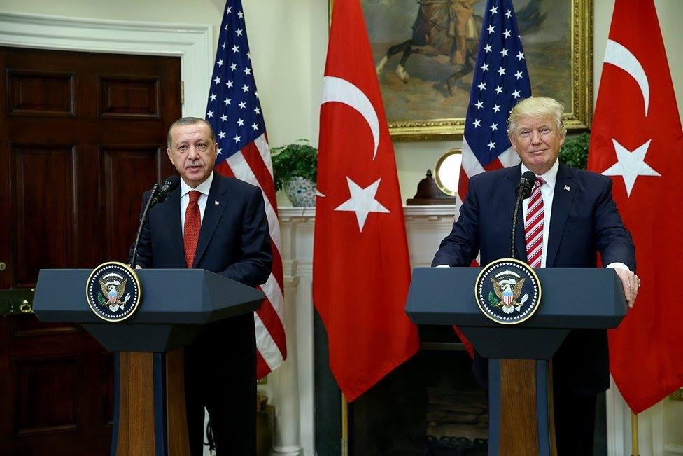 ترامب وأردوغان يتفقان على محاربة تنظيم الدولة وحزب العمال الكردستاني