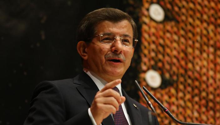 داود أوغلو: ما حدث في تركيا قبل 50 عامًا يتكرر الآن في مصر