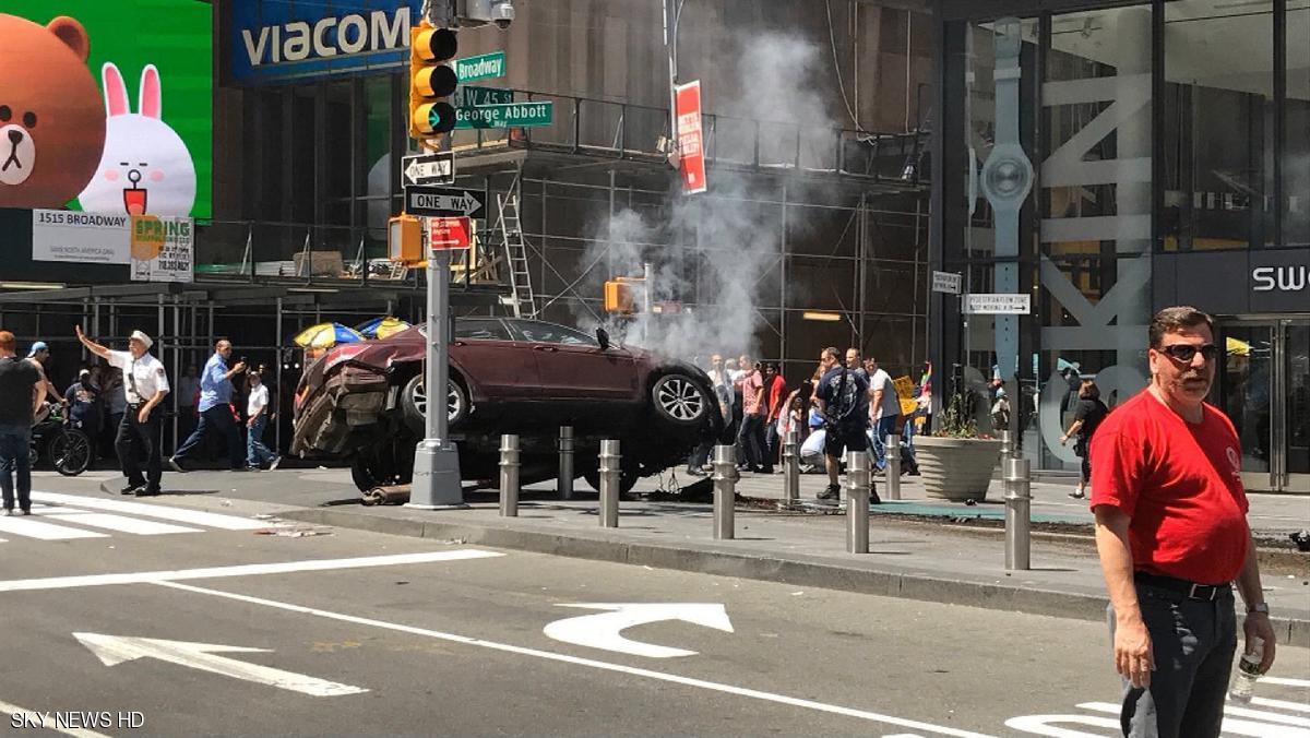 قتيل وعشرات الجرحى في عملية دهس بـ “تايمز سكوير” وسط نيويورك