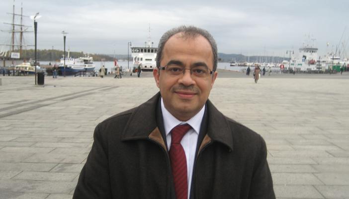 عماد شاهين: الصراع في مصر بين الدولة المدنية والعسكرية