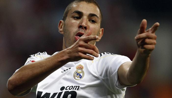 مهاجم ريال مدريد يتعرض لغرامة مالية بسبب قيادة السيارة بدون رخصة