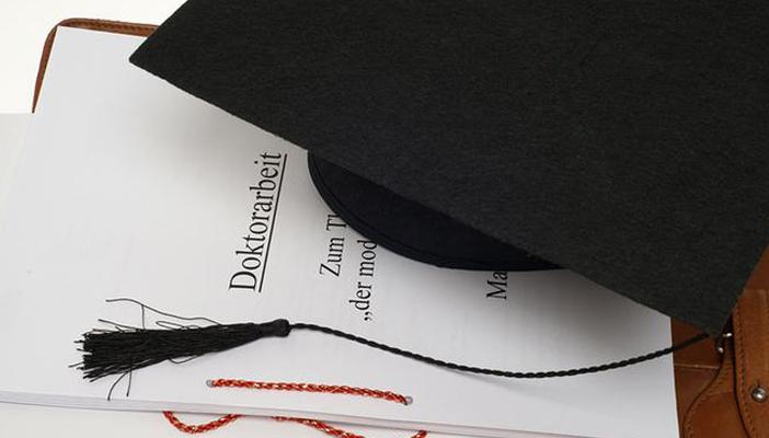 سعودي ينفق 400 ألف دولار للحصول على شهادات علمية مزورة